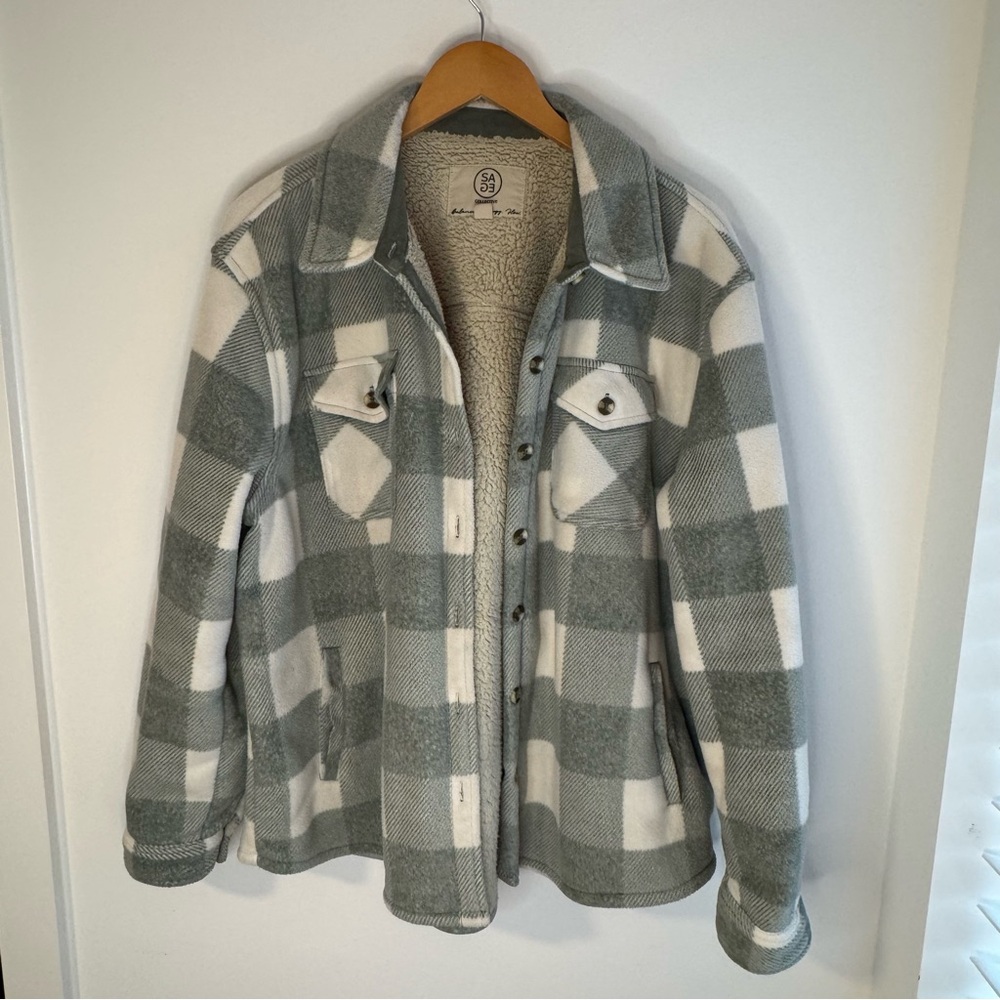 Sage Collective Green and Cream Plaid Button Down Shacket Sherpa Lined XL